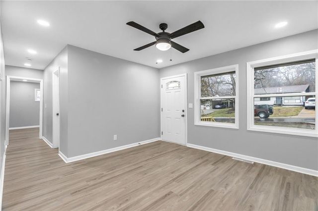 4623 E 38th Street, Kansas City, MO 64128