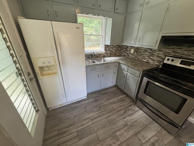 201 LAKE DRIVE CIRCLE NE, Birmingham, AL 35215