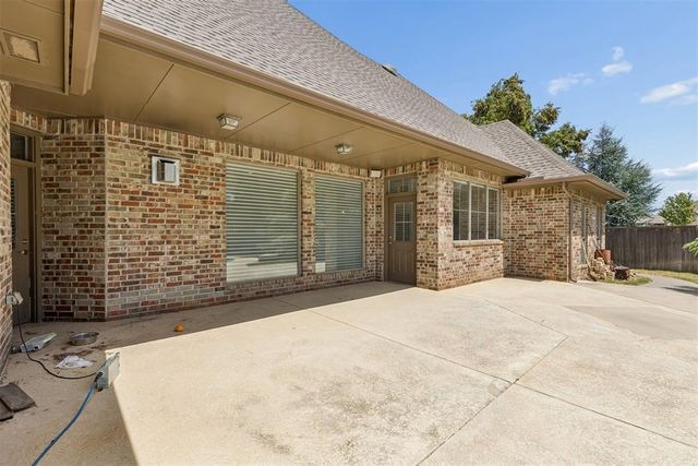 1300 Redbud Court, Oklahoma City, OK 73160