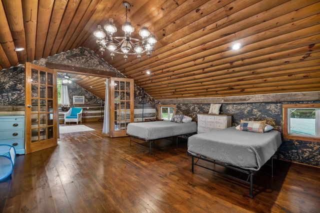 12159 Cookeville Boat Dock Rd, Baxter, TN 38544