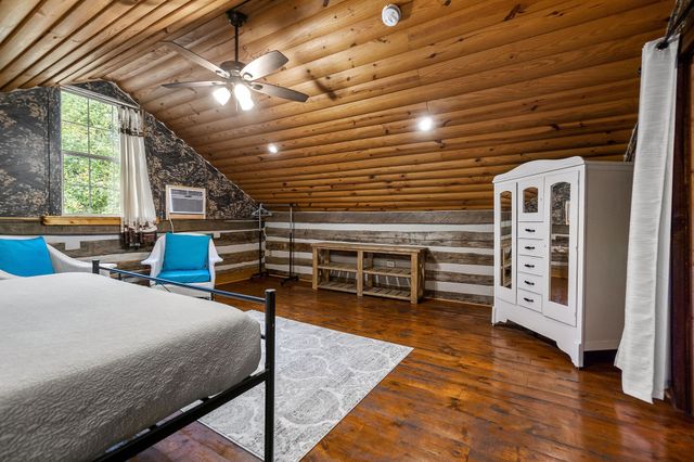 12159 Cookeville Boat Dock Rd, Baxter, TN 38544