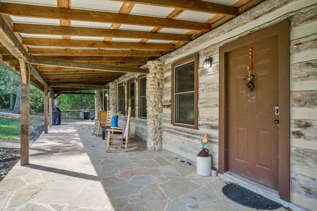 12159 Cookeville Boat Dock Rd, Baxter, TN 38544