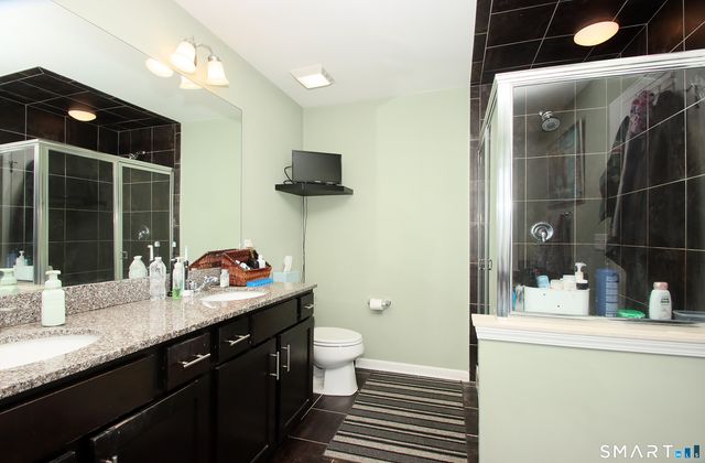 72 Tucker Street 72, Danbury, CT 06810