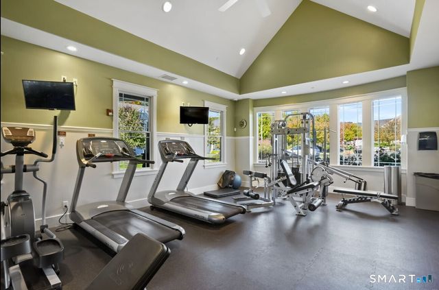 72 Tucker Street 72, Danbury, CT 06810