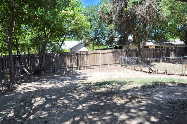 9404 Teasdale TER B, Austin, TX 78753