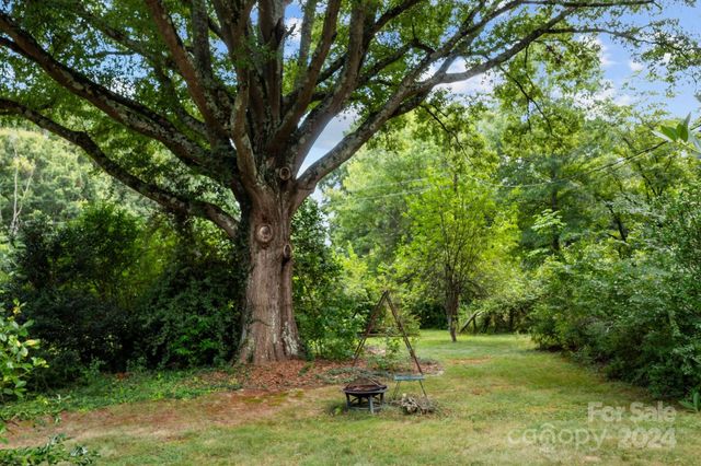 866 Concord Road, Davidson, NC 28036