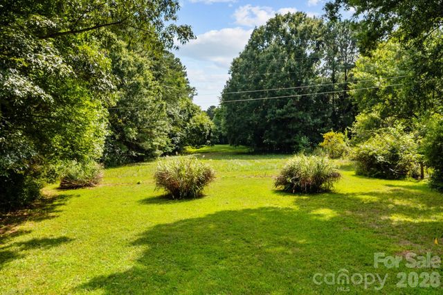 866 Concord Road, Davidson, NC 28036