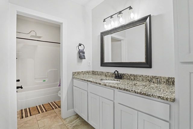 4617 W Emerald Bay St., Wichita, KS 67205