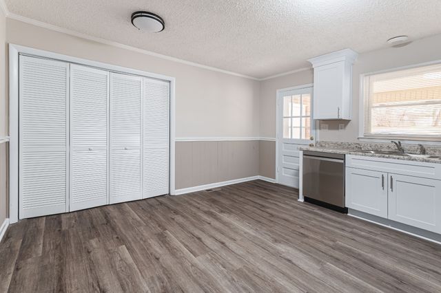 407 Winfrey Dr, Murfreesboro, TN 37130