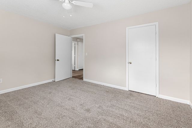 407 Winfrey Dr, Murfreesboro, TN 37130