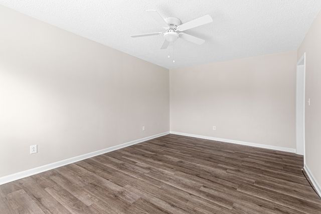 407 Winfrey Dr, Murfreesboro, TN 37130