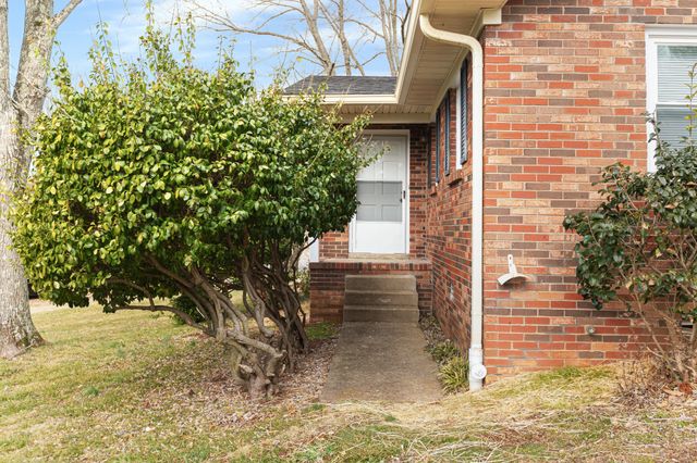 407 Winfrey Dr, Murfreesboro, TN 37130