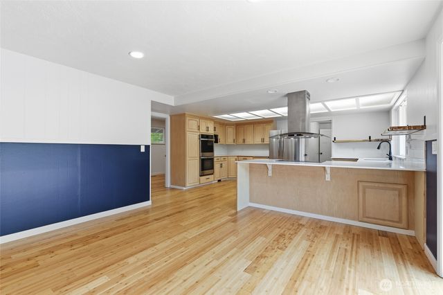 7602 182nd Street E, Puyallup, WA 98375