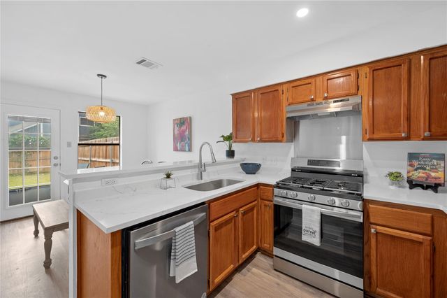 7705 Grovedale TRL, Austin, TX 78729