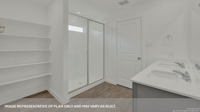 170 TEAL STREET, Fredericksburg, TX 78624