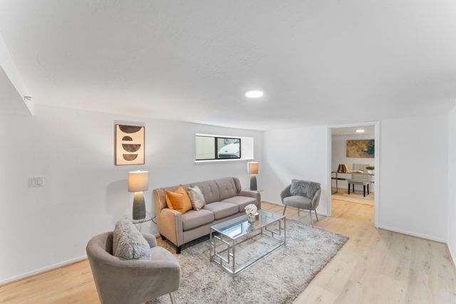 300 Klamath Street, Brisbane, CA 94005