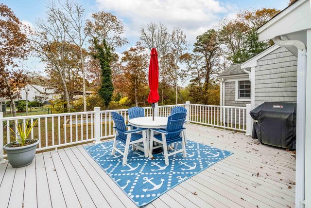 32 Schooner Street, West Yarmouth, MA 02673