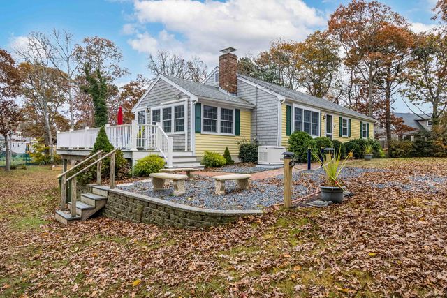 32 Schooner Street, West Yarmouth, MA 02673