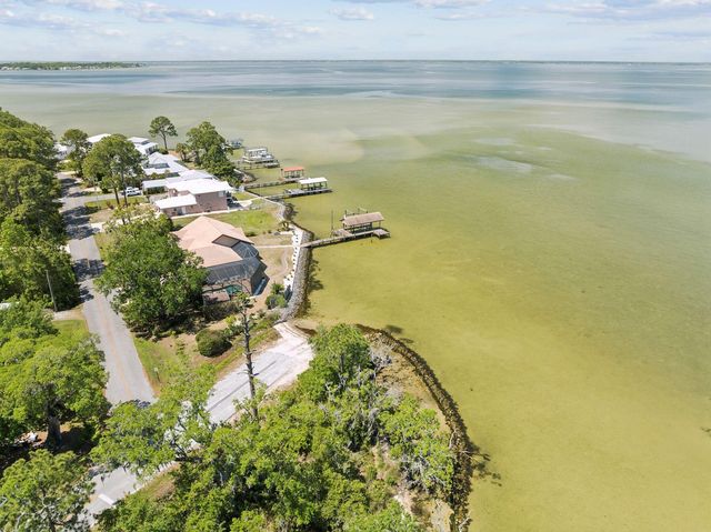 1857 W Hewett Road, Santa Rosa Beach, FL 32459