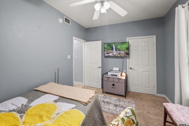 7614 Abbeywood Ct., Tyler, TX 75703