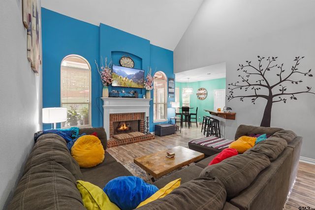 7614 Abbeywood Ct., Tyler, TX 75703