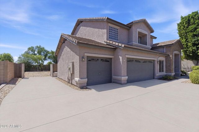 8629 W SALTER Drive, Peoria, AZ 85382