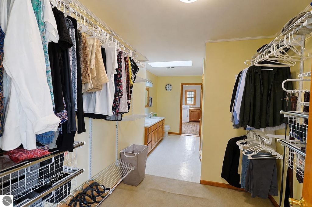 Image 19 of property listing at 798 S Whiteville Road, Mt Pleasant, MI 48858