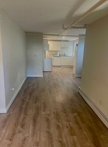 6 Trottier 4, Worcester, MA 01606