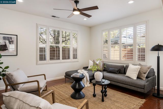 2359 Magnolia Bridge Dr, San Ramon, CA 94582