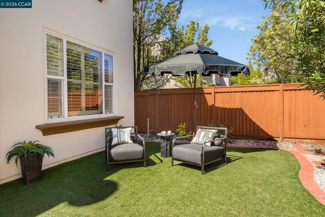 2359 Magnolia Bridge Dr, San Ramon, CA 94582