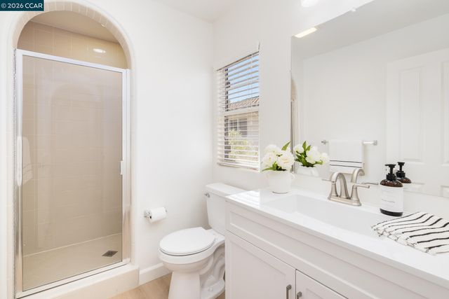 2359 Magnolia Bridge Dr, San Ramon, CA 94582