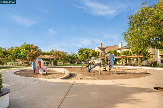 2359 Magnolia Bridge Dr, San Ramon, CA 94582