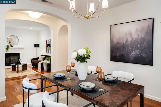 2359 Magnolia Bridge Dr, San Ramon, CA 94582