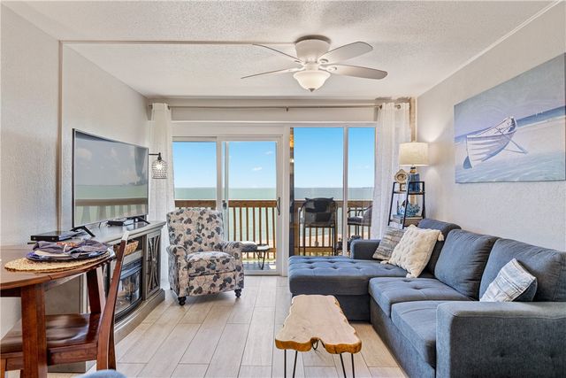 4000 Surfside Blvd 402, Corpus Christi, TX 78402