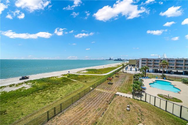 4000 Surfside Blvd 402, Corpus Christi, TX 78402