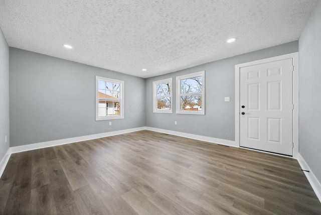 1885 Case Road, Columbus, OH 43224