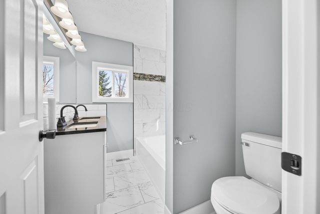 1885 Case Road, Columbus, OH 43224