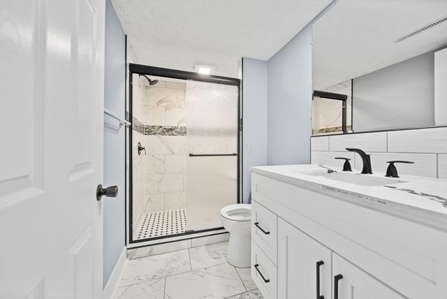 1885 Case Road, Columbus, OH 43224