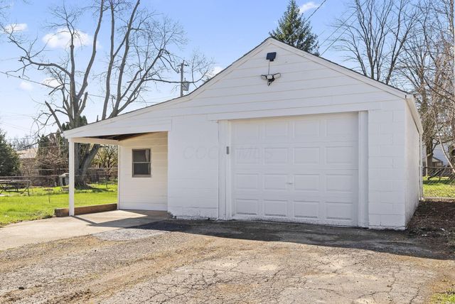 1885 Case Road, Columbus, OH 43224