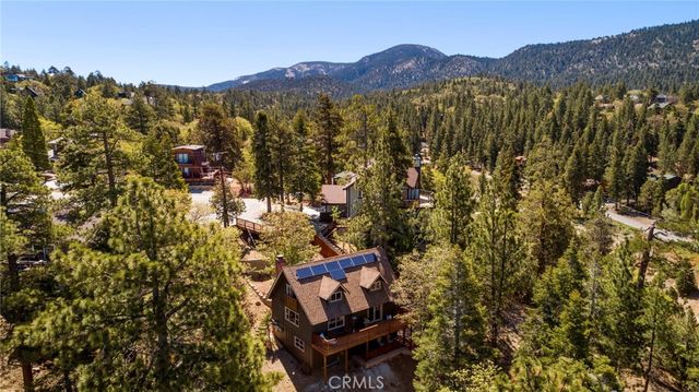 43564 Yosemite, Big Bear Lake, CA 92315