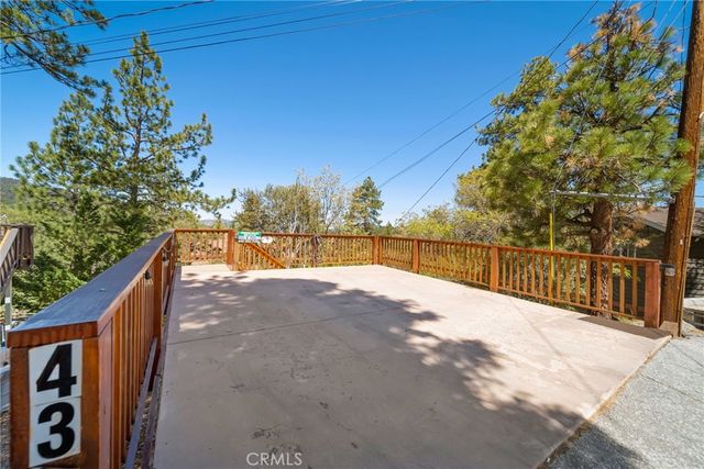 43564 Yosemite, Big Bear Lake, CA 92315