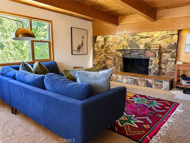43564 Yosemite, Big Bear Lake, CA 92315