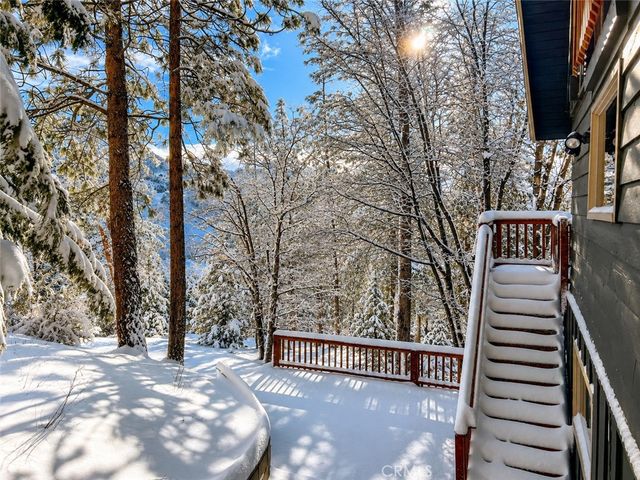 43564 Yosemite, Big Bear Lake, CA 92315