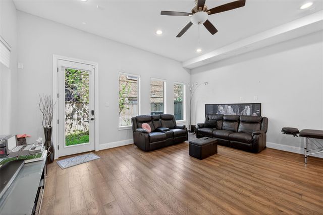 4744 Aftonshire Drive, Houston, TX 77027
