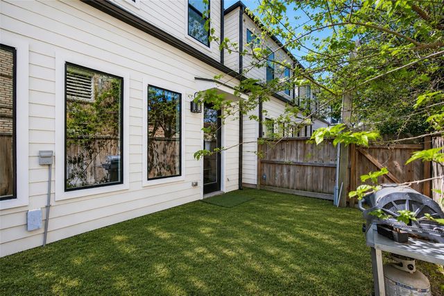 4744 Aftonshire Drive, Houston, TX 77027