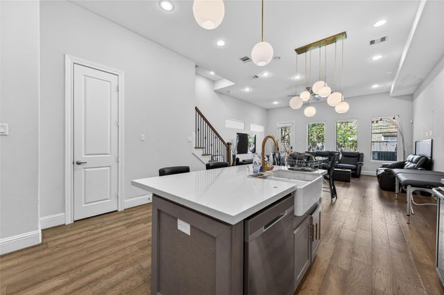 4744 Aftonshire Drive, Houston, TX 77027