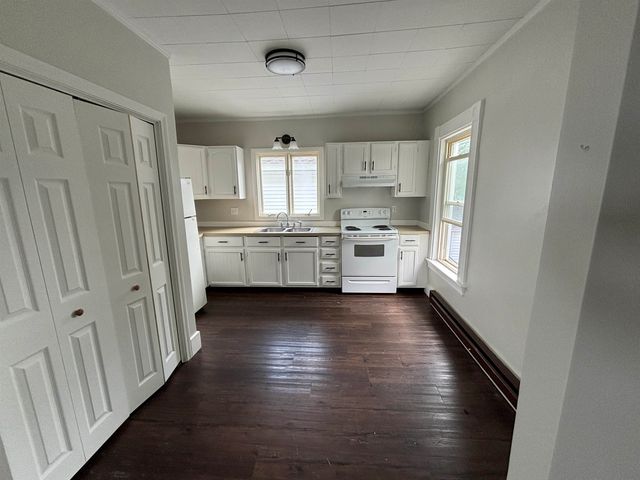 615 Clay Street, Manchester, NH 03103