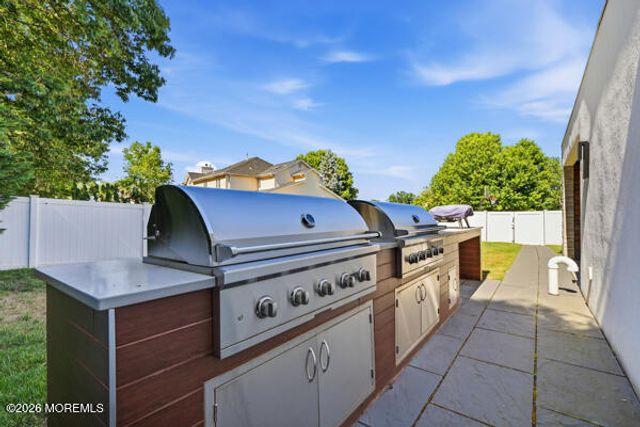 54 Georgetown Road, Eatontown, NJ 07724