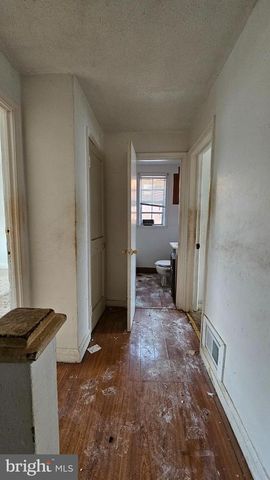 3229 WESTMONT AVE, Baltimore, MD 21216