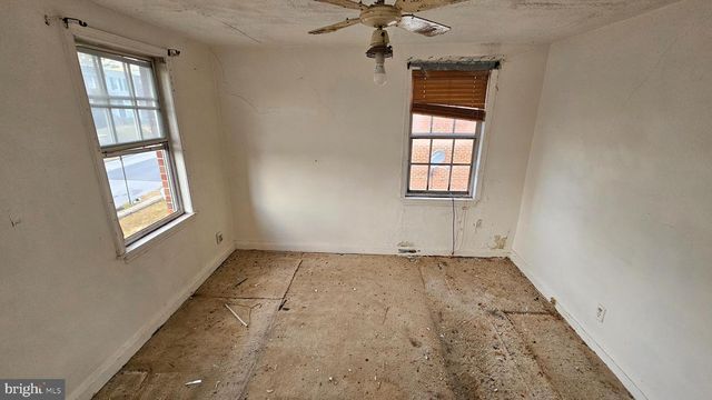 3229 WESTMONT AVE, Baltimore, MD 21216